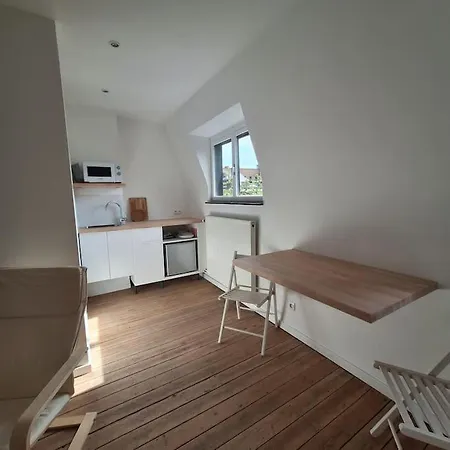 Apartment Dans L'impasse